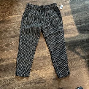 Old navy black stripe texture pants